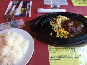 ハンバーグランチ