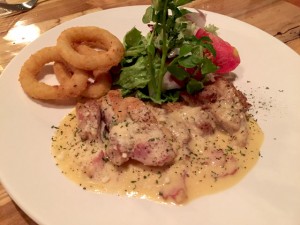 若鶏のソテーバルメザンカルボナーラソース
