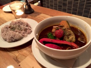 ポークバックリブとたっぷり野菜のスープカレー
