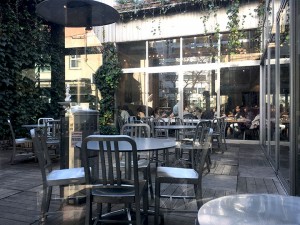 ECO FARM CAFE 632中庭