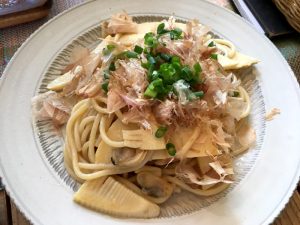 筍とアサリのバター醤油スパゲティ