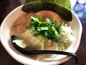 塩らーめんパクチートッピング