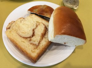 パン食べ放題