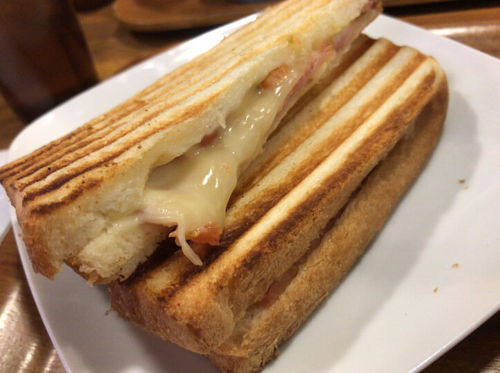 ベコンチーズ