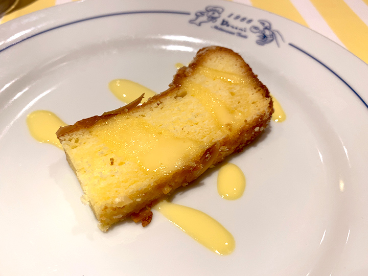 デザート（パウンドケーキ）