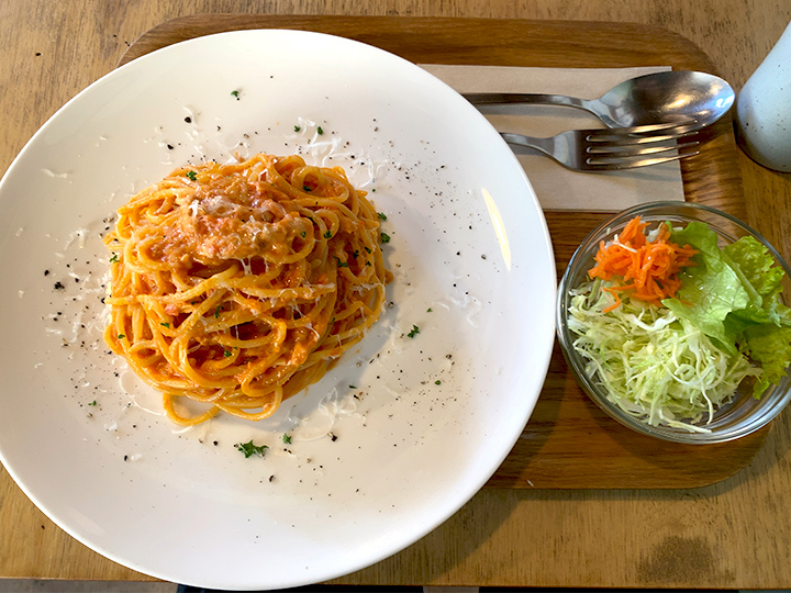 ツナのトマトクリームパスタ