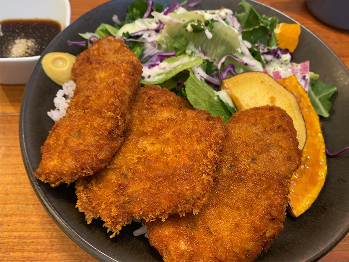 ヒレ肉のやわらかソースカツ丼