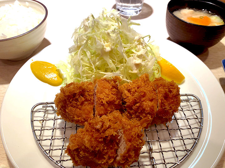 ポンチ軒上ヒレ豚かつ定食