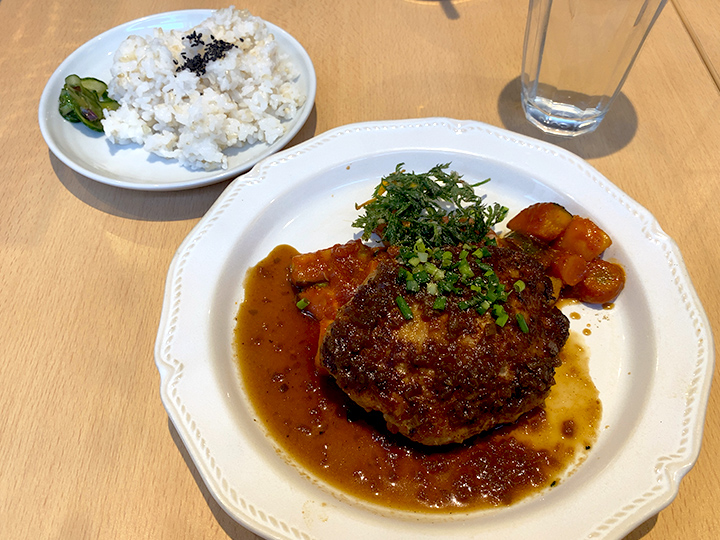 ビストロポークハンバーグ