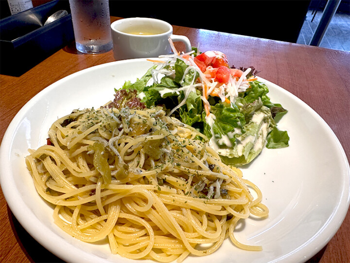 じゃこと高菜のペペロンチーノ