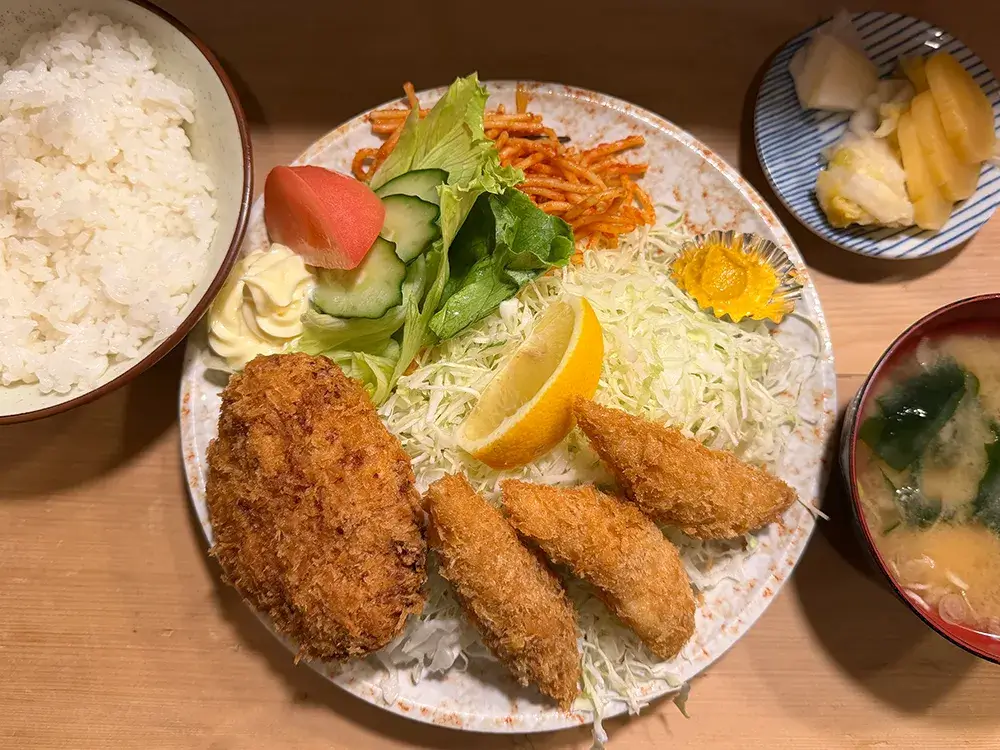 とんかつ志野チキン＋メンチ