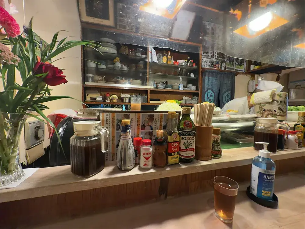 とんかつ志野カウンター