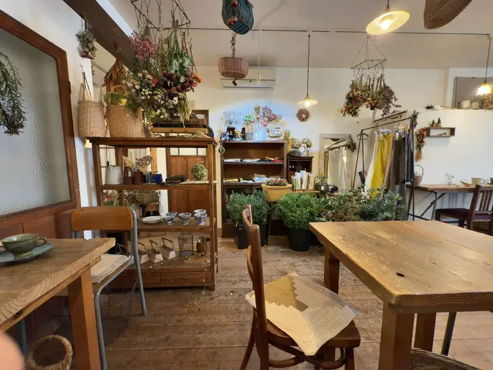 ラムズ イヤー店内